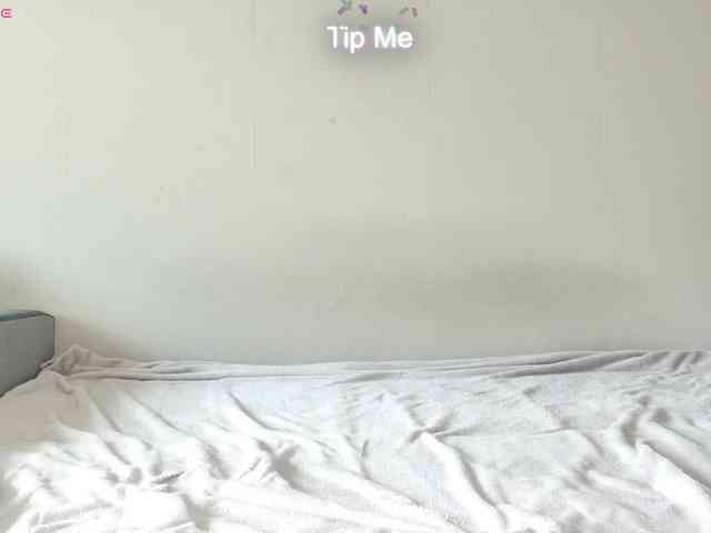 MonicaRosy webcam