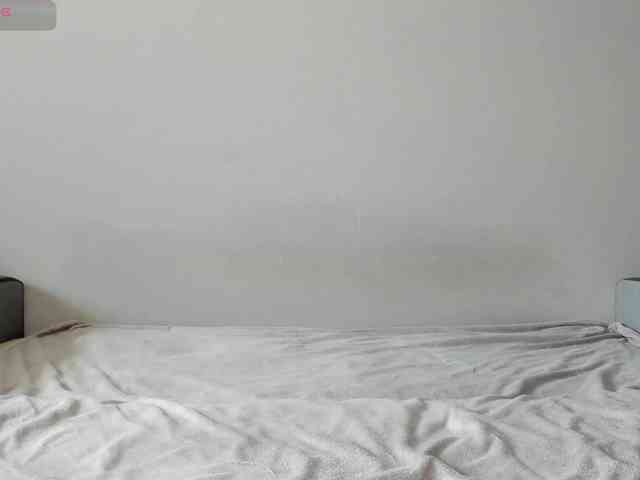 MonicaRosy webcam