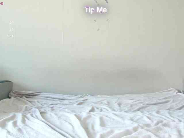 MonicaRosy webcam