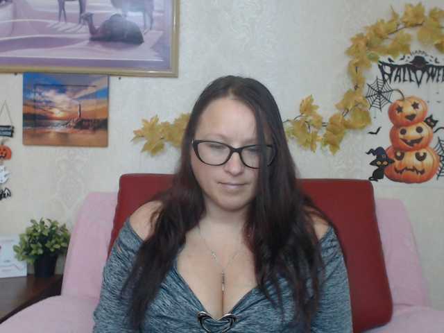 Lilia4joy live cam on BongaCams