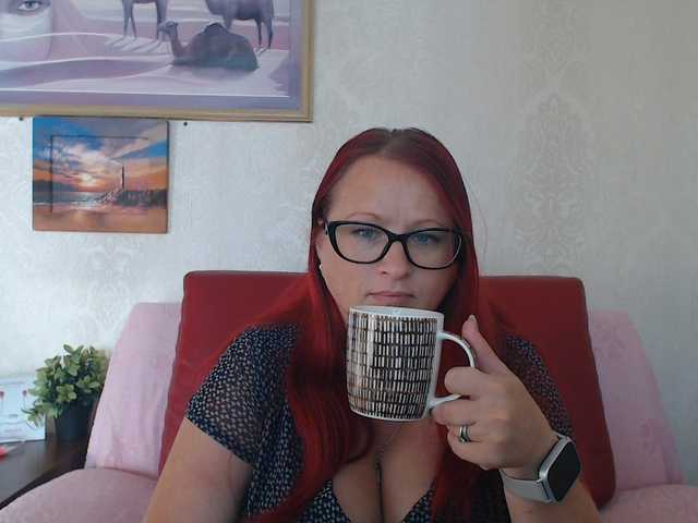 Lilia4joy live cam on BongaCams