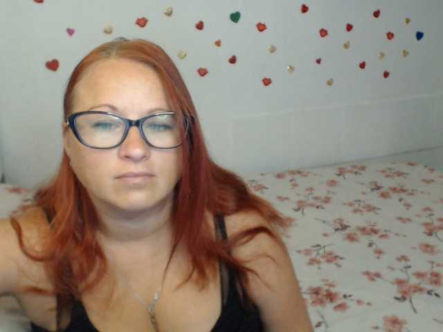 Lilia4joy live cam on BongaCams