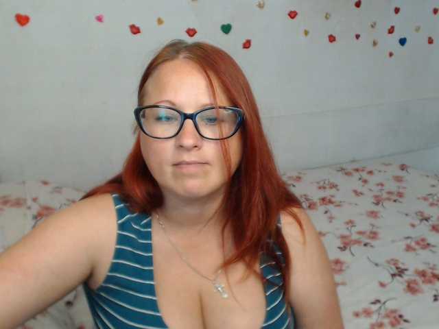 Lilia4joy live cam on BongaCams