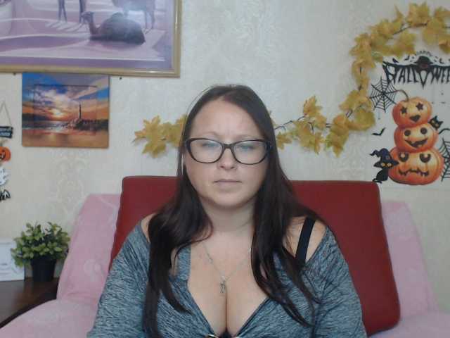 Lilia4joy webcam