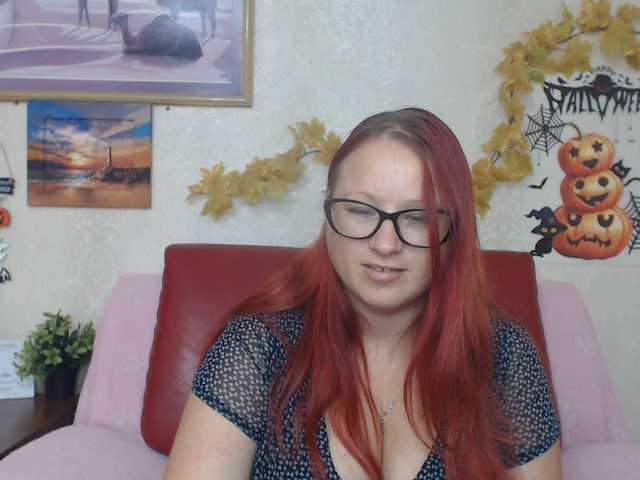 Lilia4joy live cam on BongaCams