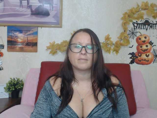 Lilia4joy live cam on BongaCams