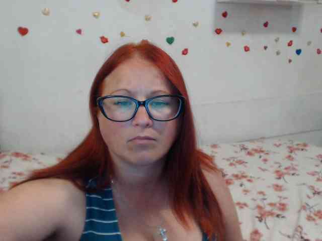 Lilia4joy webcam
