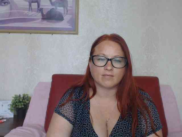 Lilia4joy webcam