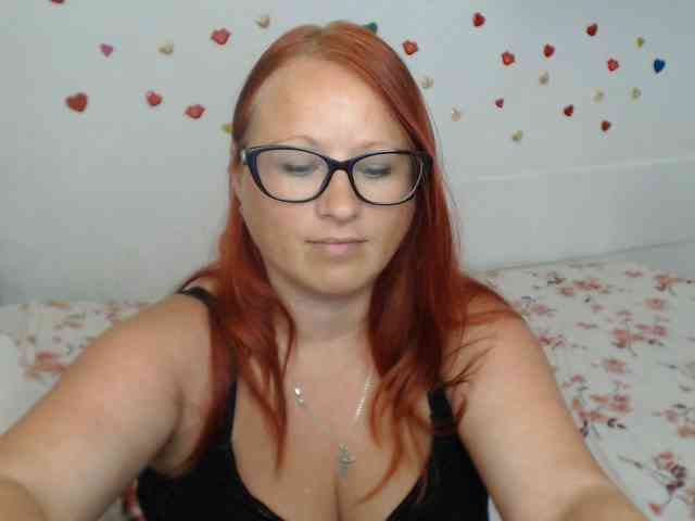 Lilia4joy webcam
