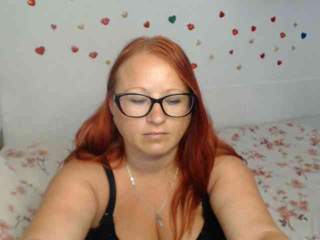Lilia4joy webcam