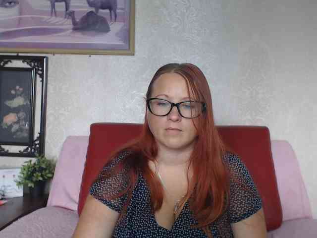 Lilia4joy webcam