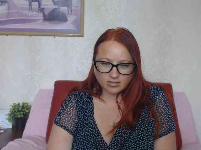 Lilia4joy webcam
