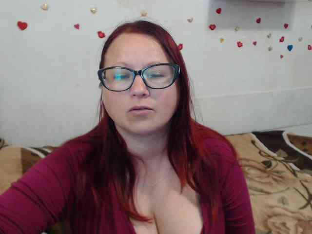 Lilia4joy webcam