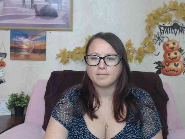 Lilia4joy webcam