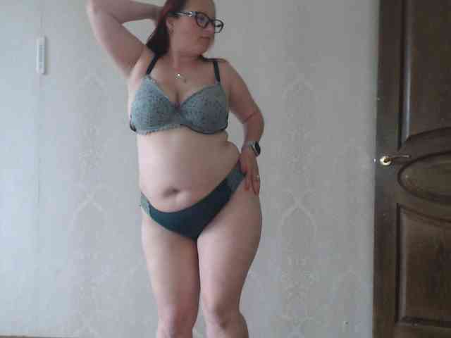 Lilia4joy webcam