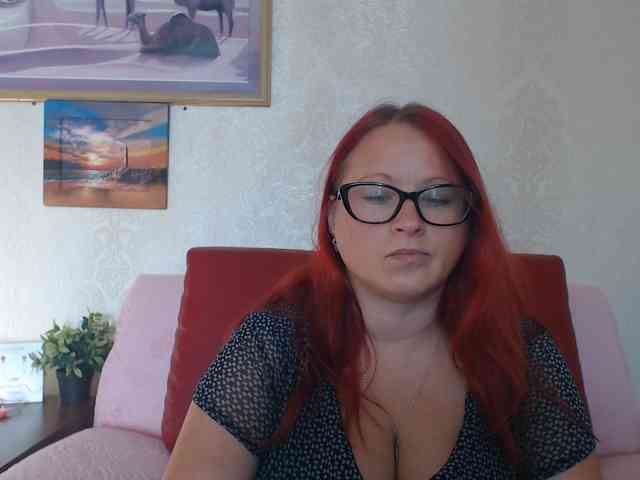 Lilia4joy webcam