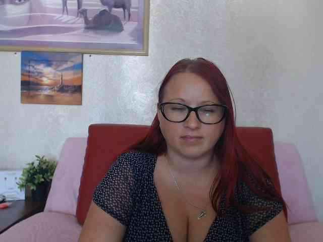 Lilia4joy webcam