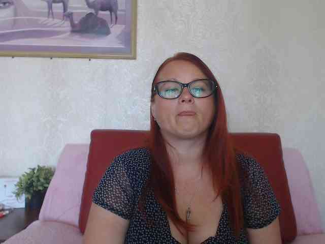 Lilia4joy webcam