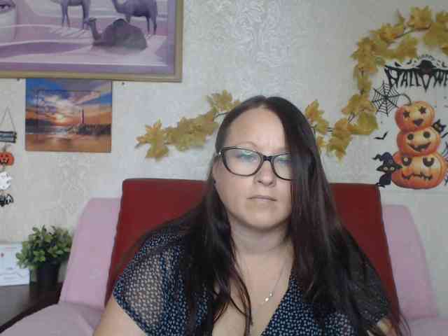 Lilia4joy webcam