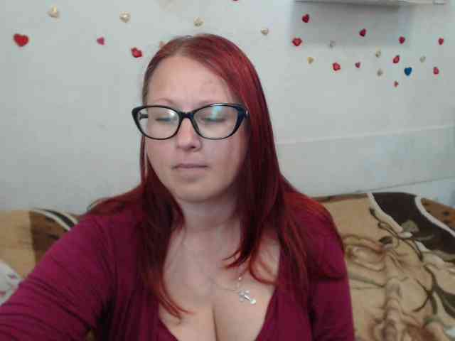 Lilia4joy webcam