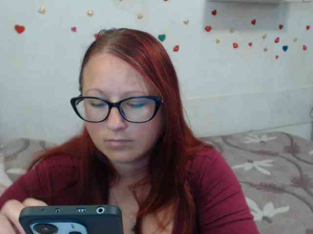 Lilia4joy webcam