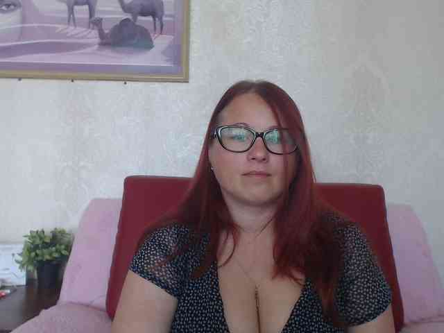 Lilia4joy webcam