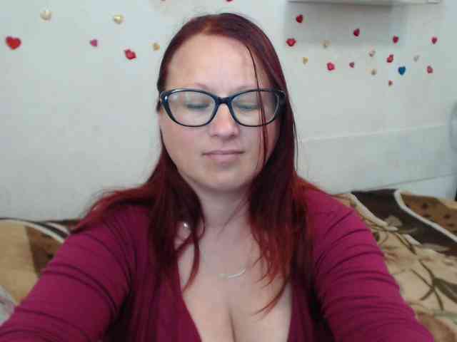 Lilia4joy webcam