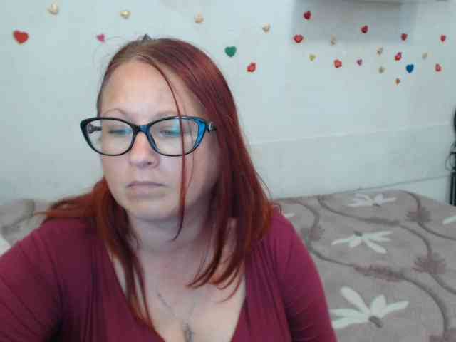 Lilia4joy webcam