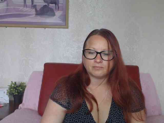 Lilia4joy webcam