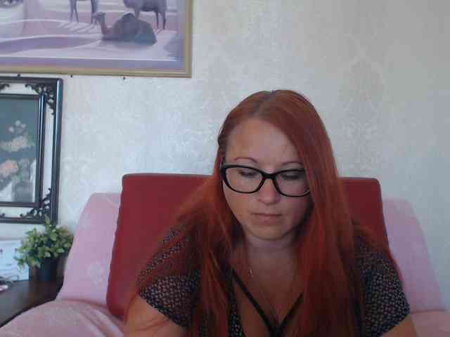 Lilia4joy webcam