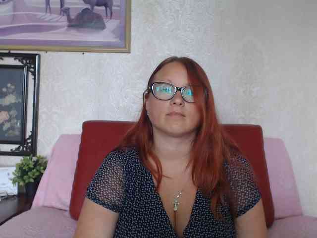 Lilia4joy webcam