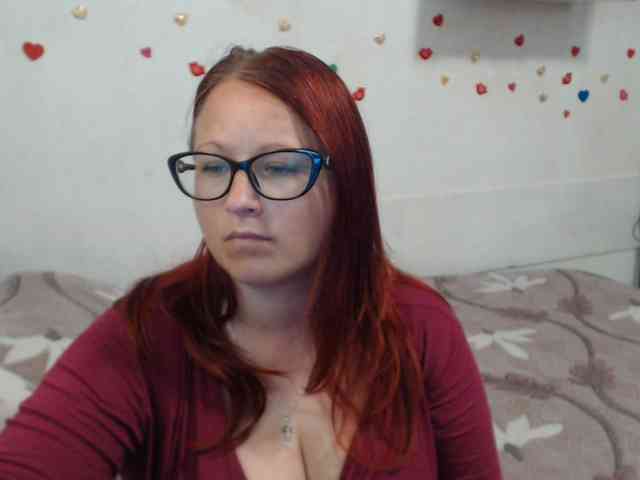Lilia4joy webcam