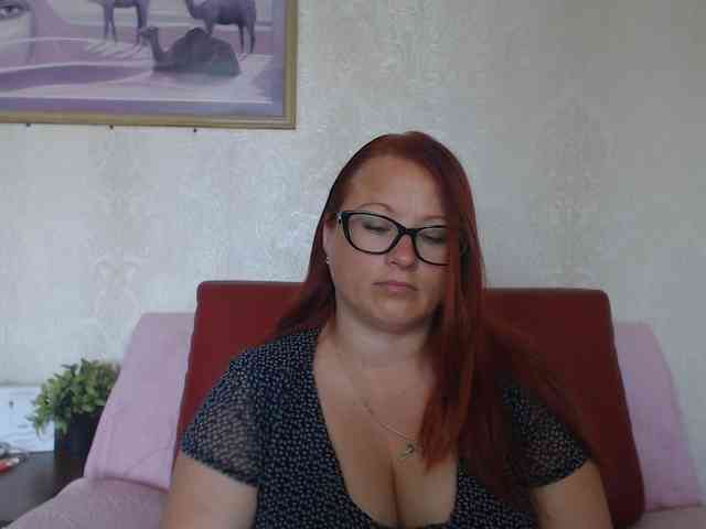 Lilia4joy webcam