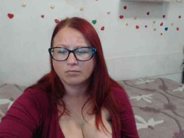 Lilia4joy webcam