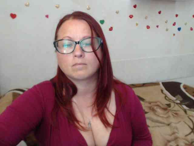 Lilia4joy webcam