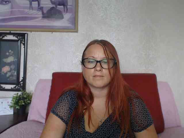 Lilia4joy webcam