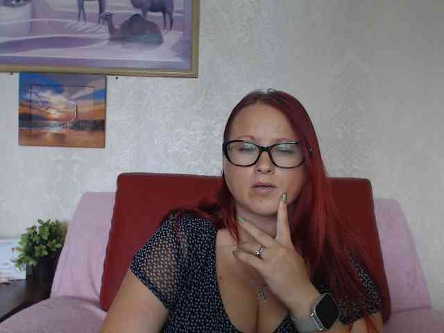 Lilia4joy webcam