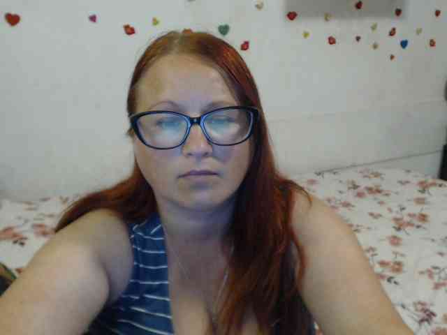 Lilia4joy webcam