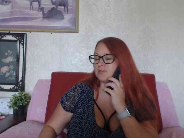 Lilia4joy webcam