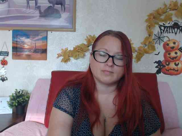 Lilia4joy webcam