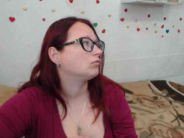 Lilia4joy webcam