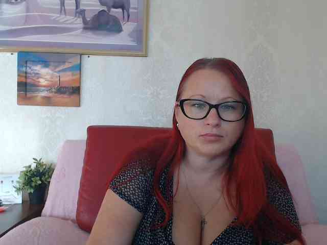 Lilia4joy webcam