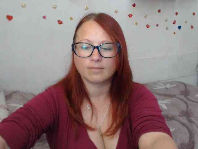 Lilia4joy webcam