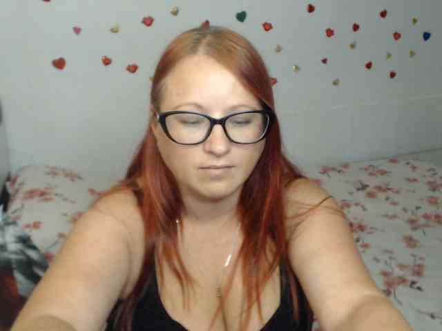 Lilia4joy webcam