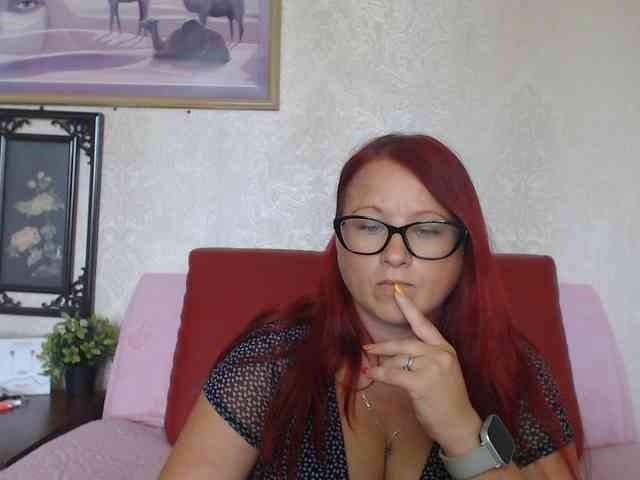 Lilia4joy webcam