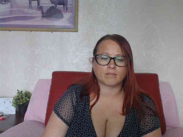Lilia4joy webcam