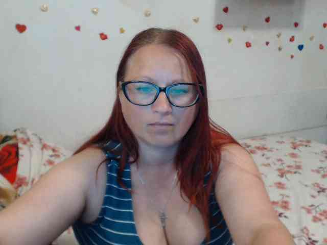 Lilia4joy webcam