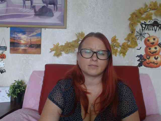 Lilia4joy webcam