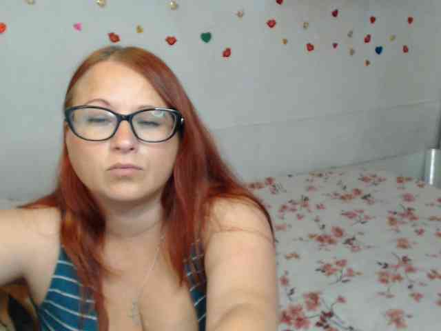 Lilia4joy webcam