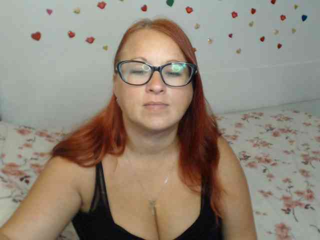 Lilia4joy webcam
